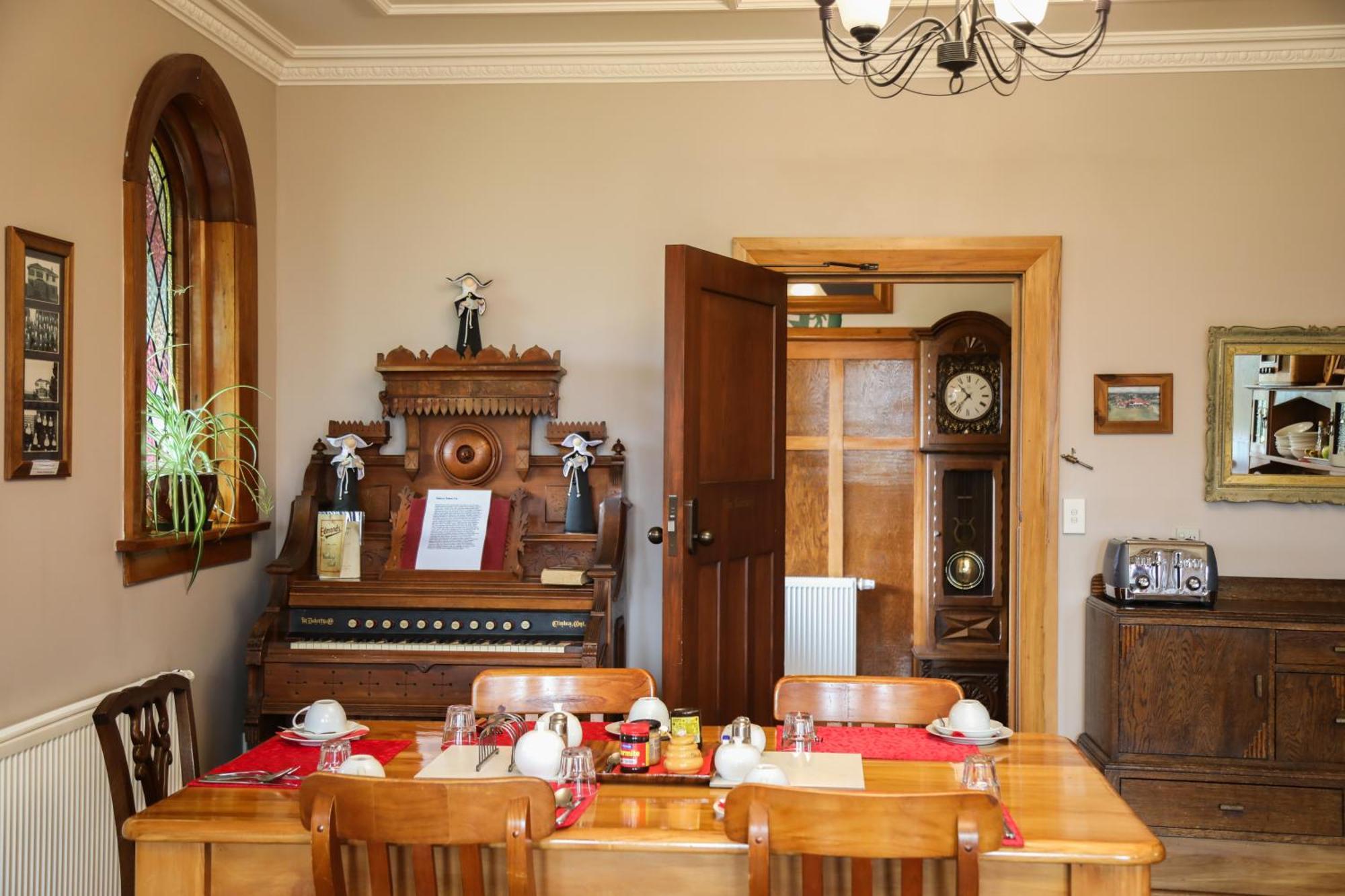 Te Anau Lodge Bagian luar foto