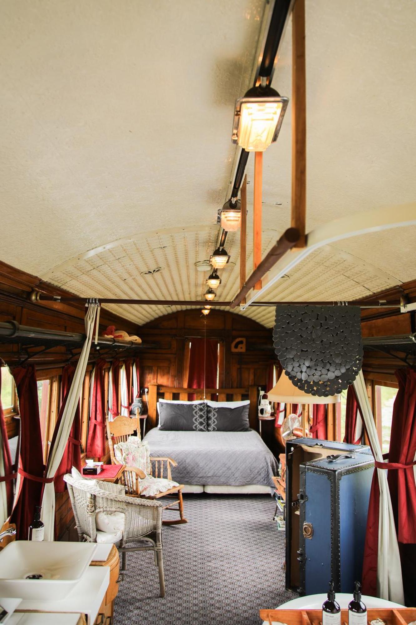 Te Anau Lodge Bagian luar foto