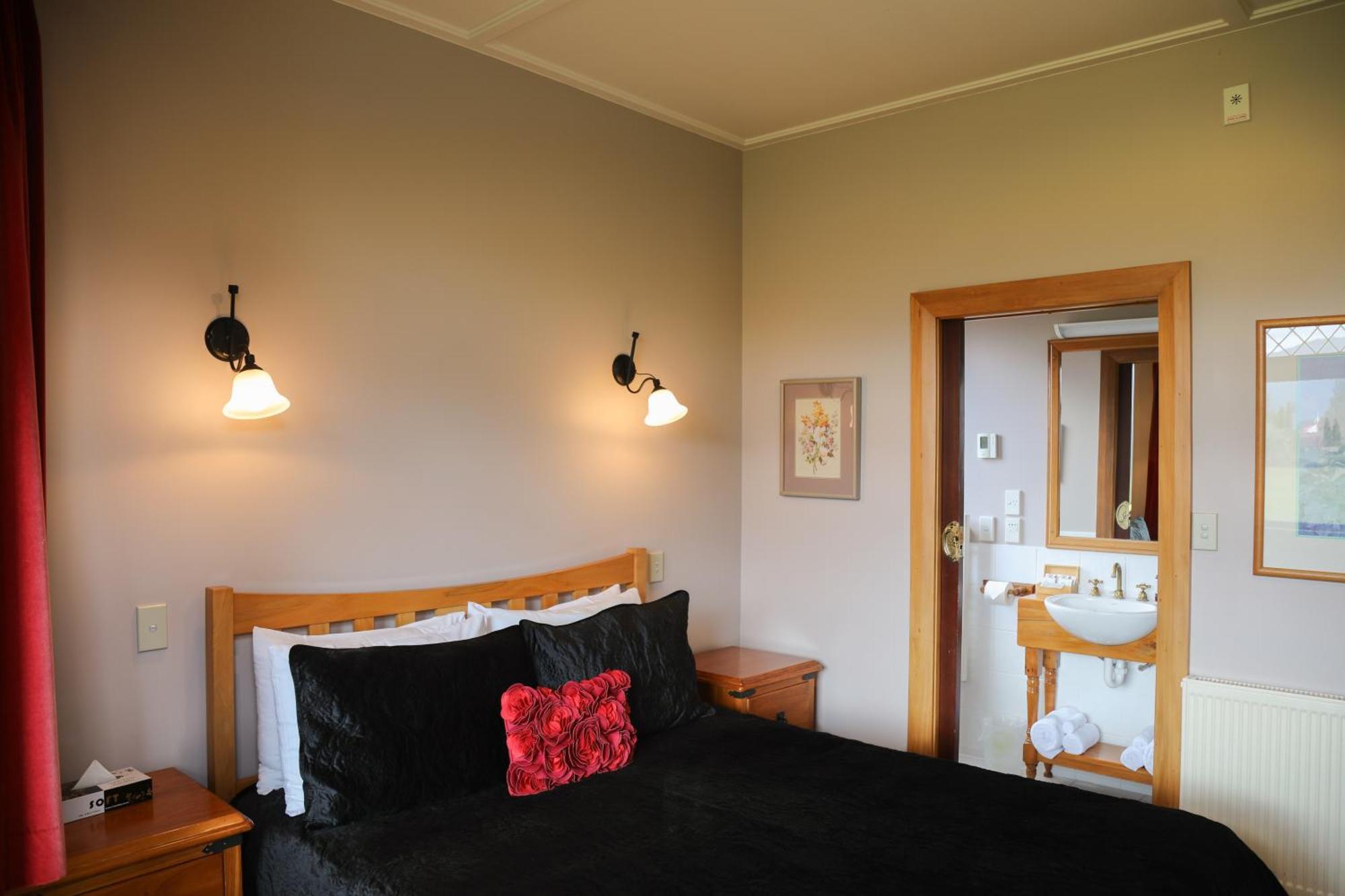 Te Anau Lodge Bagian luar foto