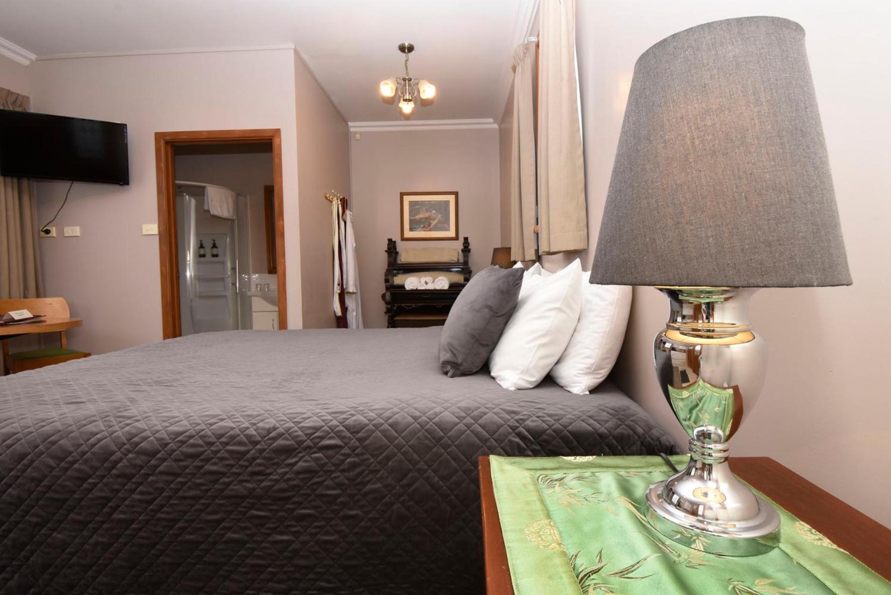 Te Anau Lodge Bagian luar foto