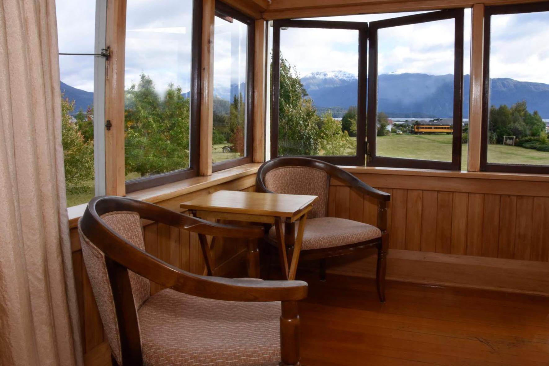 Te Anau Lodge Bagian luar foto